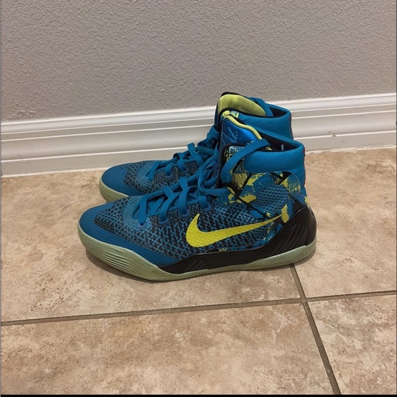 Nike Kobe IX 9 Elite Perspective Basketball Shoes 6Y - Picture 2 of 6